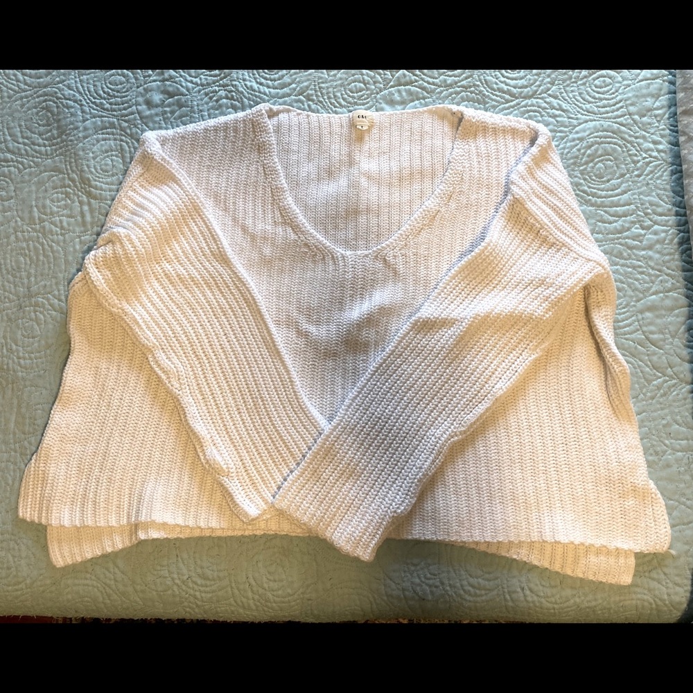 White VICI Sweater Sz Lg from VICI